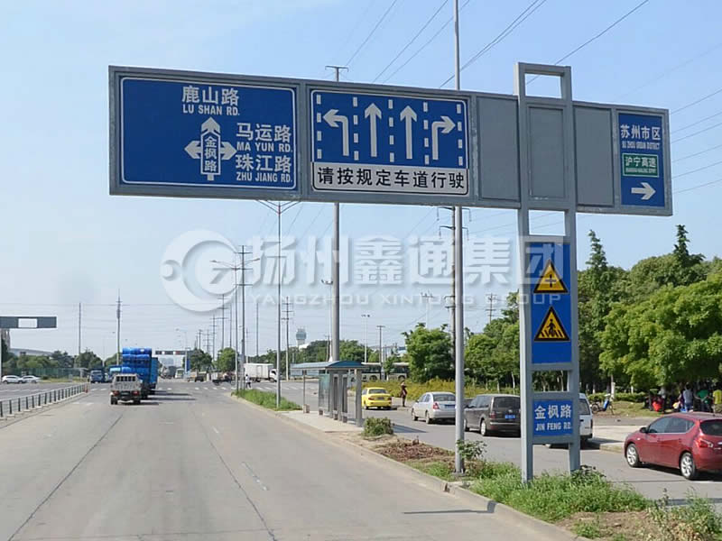 BZG-012，交通標(biāo)志桿，框架交通標(biāo)志桿