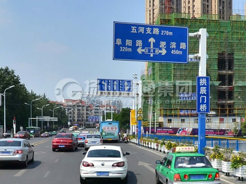 BZG-017，F(xiàn)型交通標(biāo)志桿，合肥交通標(biāo)志桿